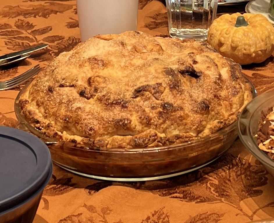 Golden Flaky Fruit Pie